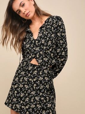 Lulus Floral Cutout Mini Skirt Set